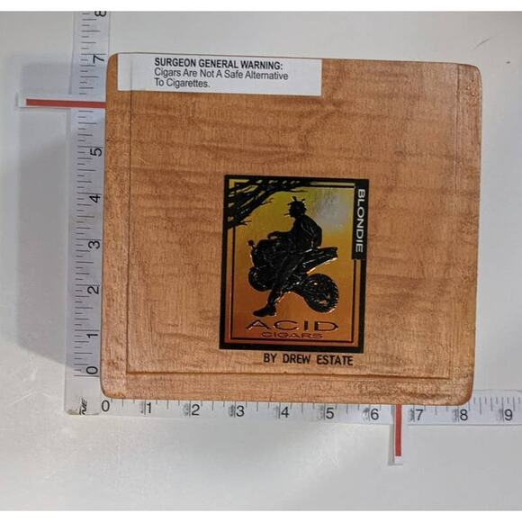 Empty Cigar box for Crafts Storage Purse Making Guitars Juggling Trinkets Herb - Picture 1 of 1